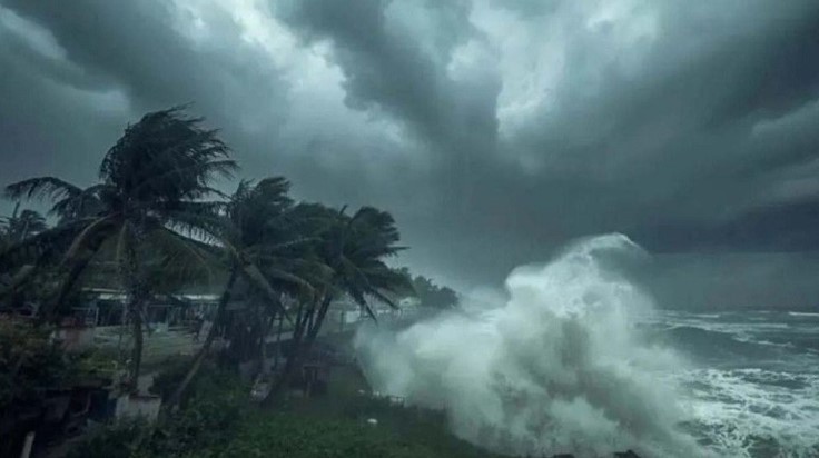 সন্ধ্যার মধ্যে দেশের আট অঞ্চলে ঝড়ের আভাস